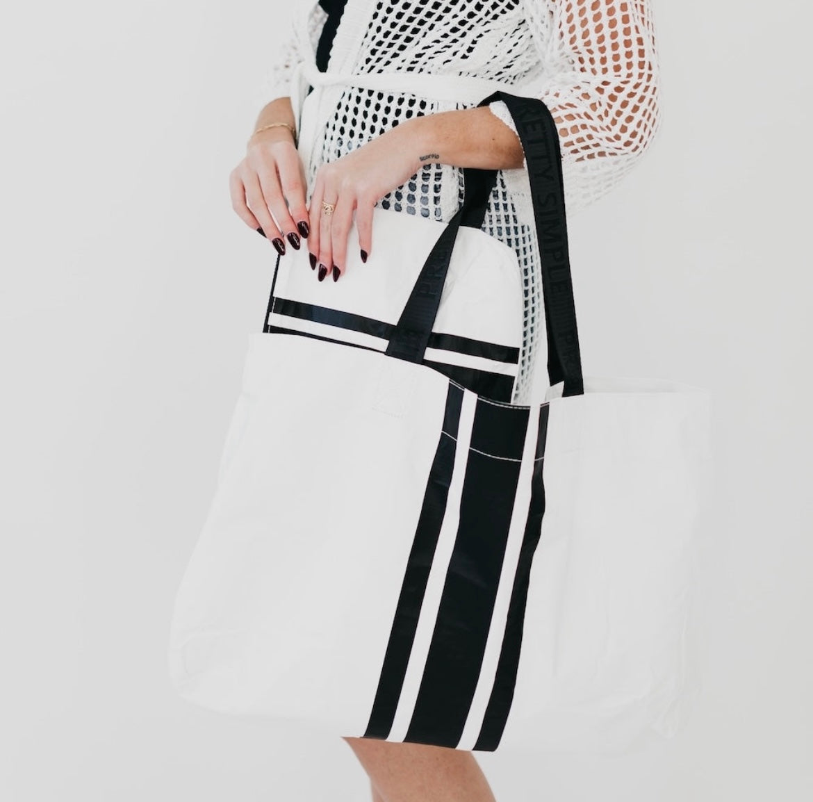 Pretty Simple Splash Proof Tote White/Black