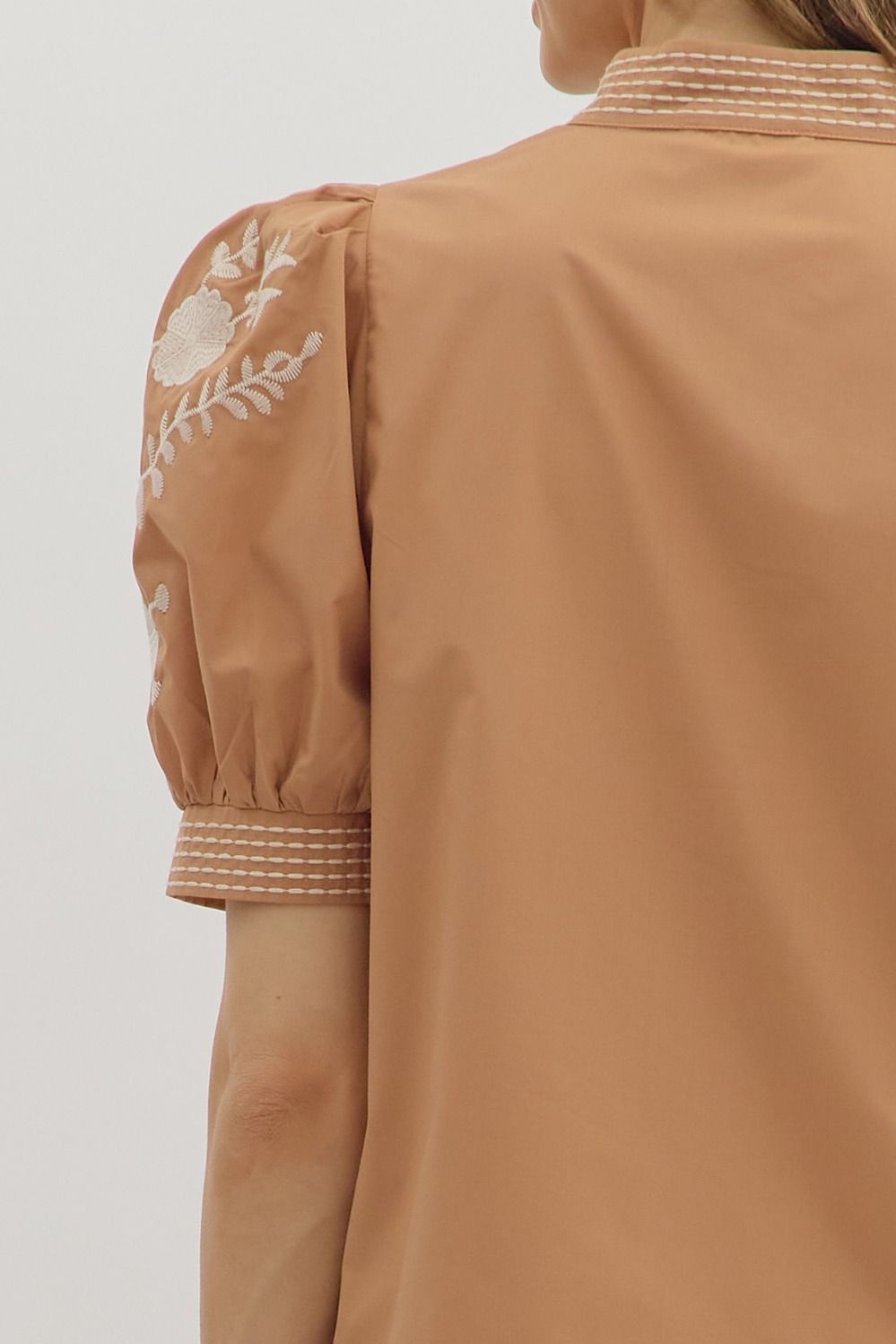 It’s A Date Top Camel