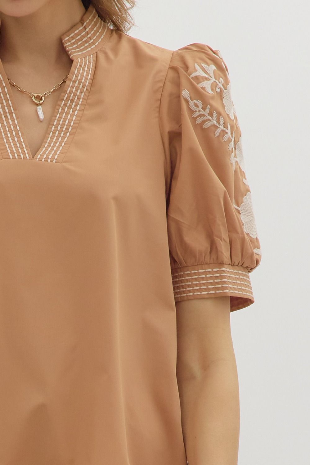 It’s A Date Top Camel