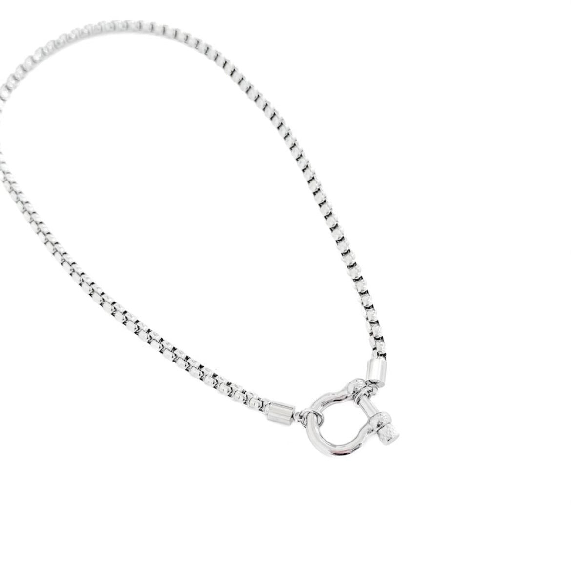 Pretty Simple Lucky Me Horseshoe Toggle Necklace Silver