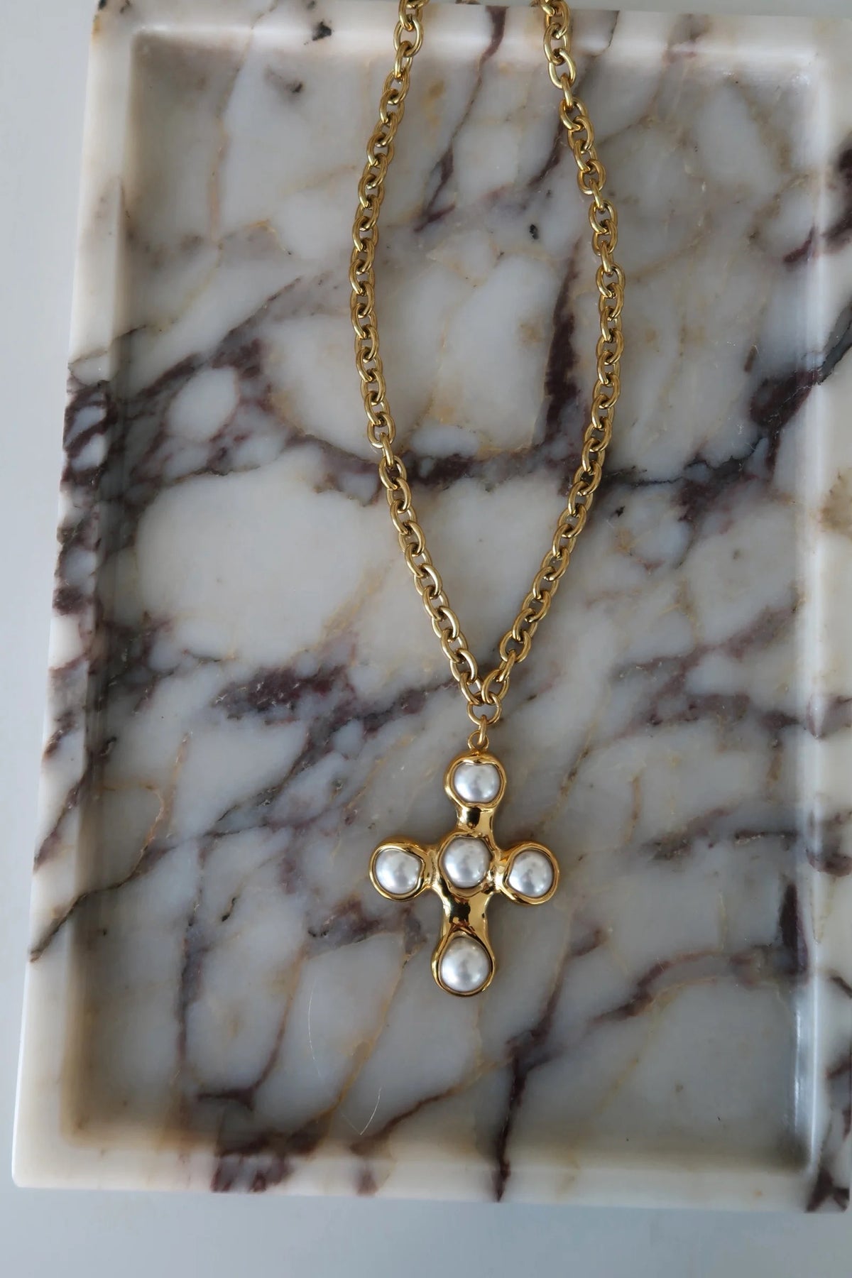 Chansuttpearls Ada Pearl Cross Necklace