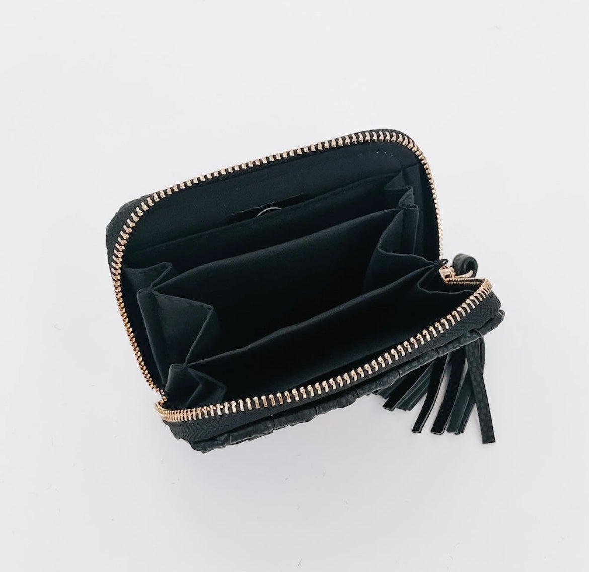 Pretty Simple Woven Wallet Black