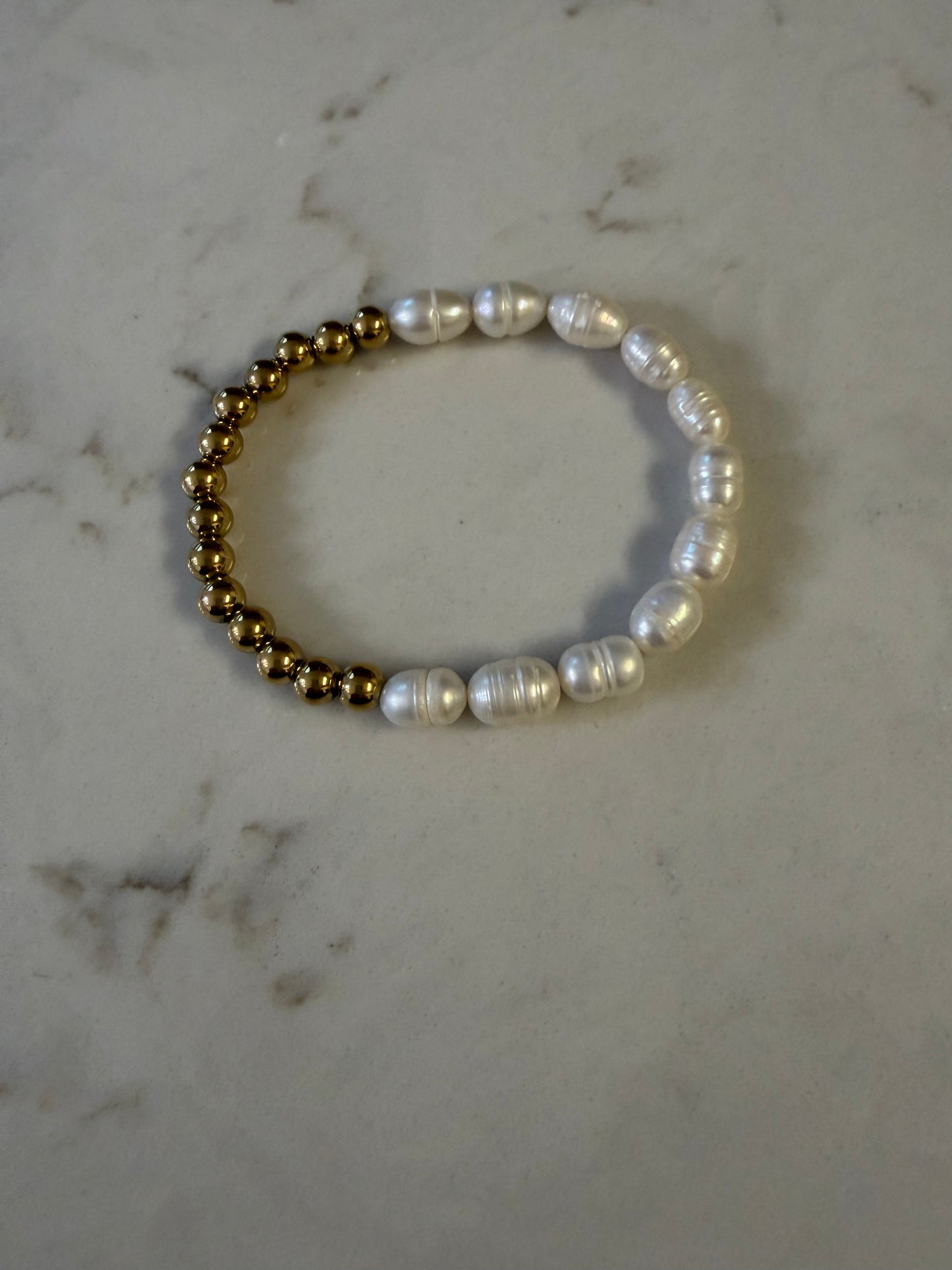 OMG Bling Pearl Gold Beaded Stretch Bracelet