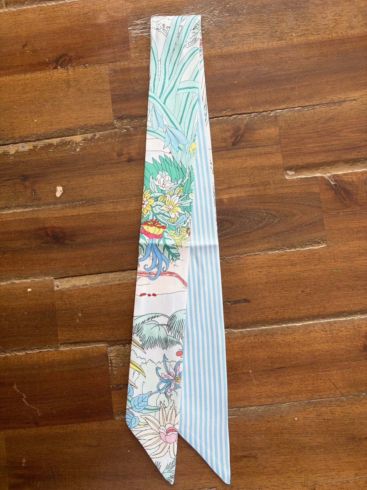 Floral/Blue Striped Twilly