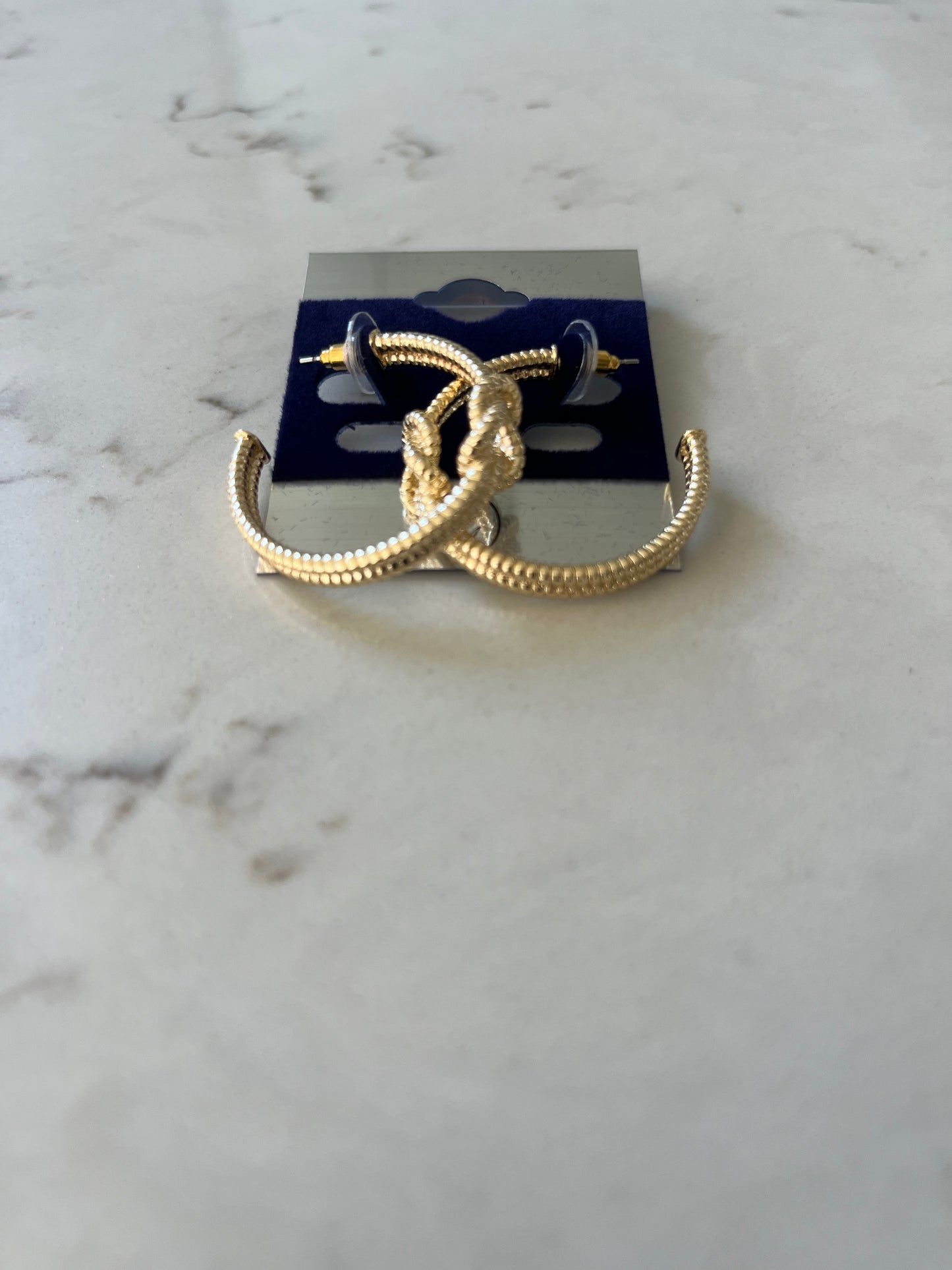 Knot The Only One Earrings Gold