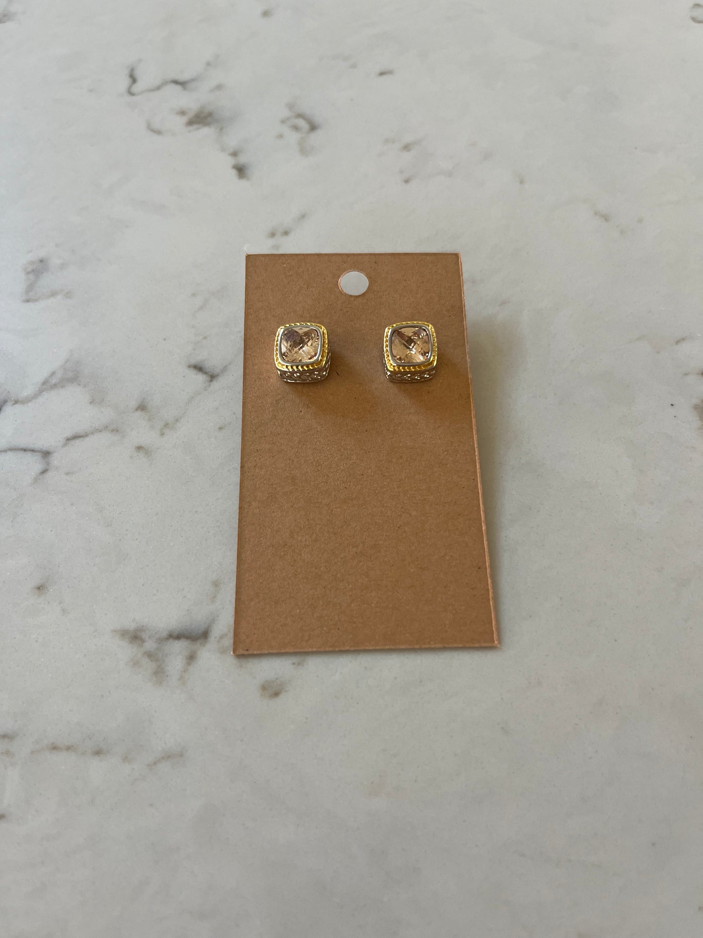 Dazzled Earrings Champagne