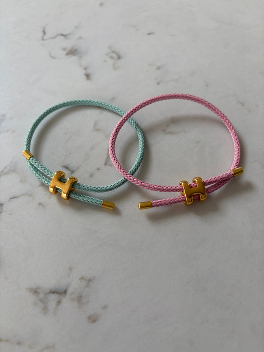 Look My Way Bracelet