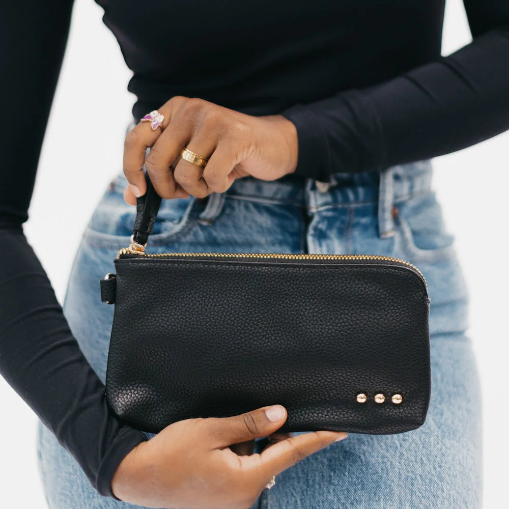 Pretty Simple Cardholder Clutch Black