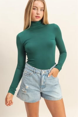Mountainside Turtleneck Top Green