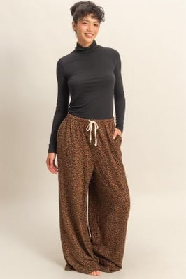 Nice & Cozy Turtleneck Top Black