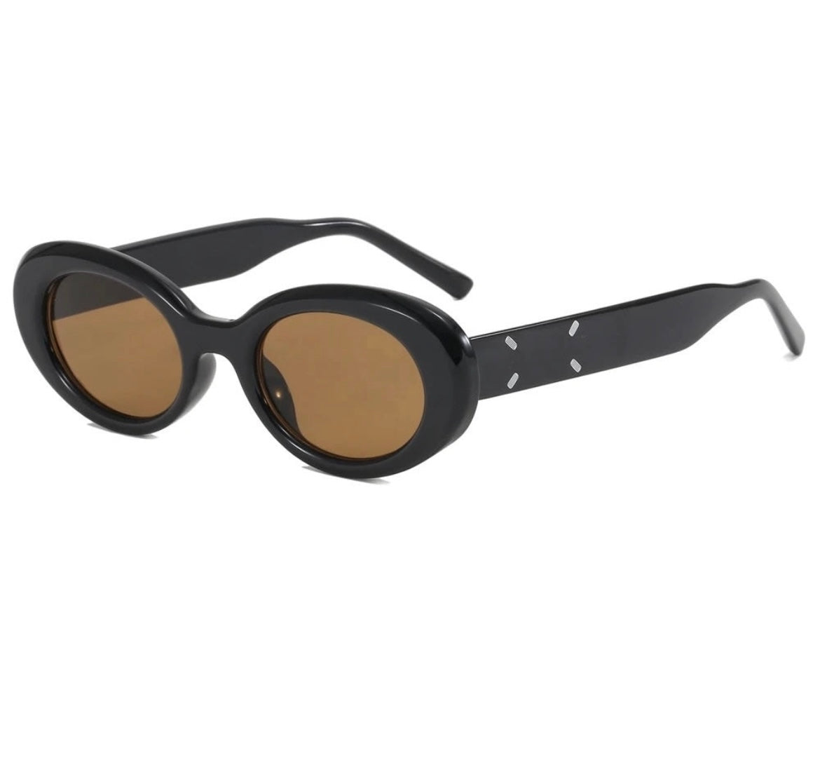 Pretty Simple Retro Black Sunglasses