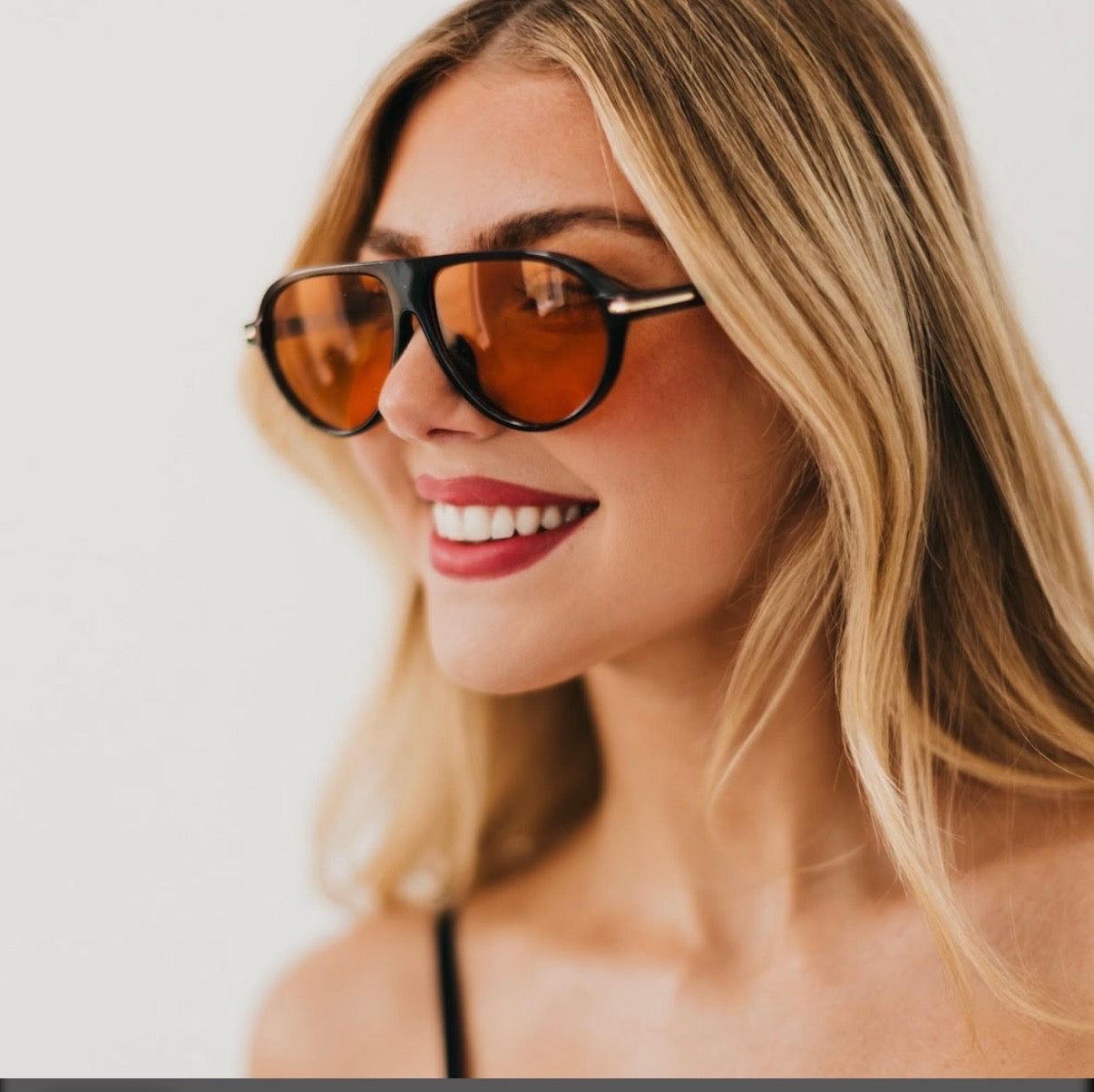Pretty Simple Retro Flat Aviator Sunglasses Black