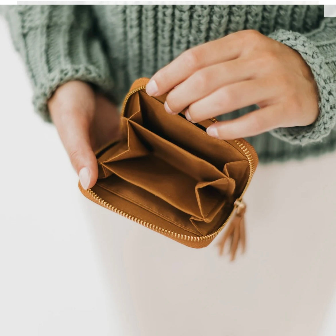 Pretty Simple Small Wallet Brown