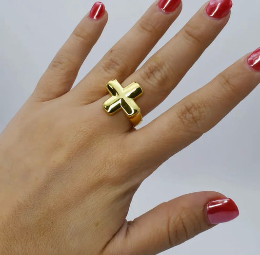 Chunky Cross Ring Gold