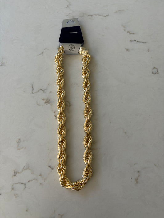 Thick Gold Twist Chain