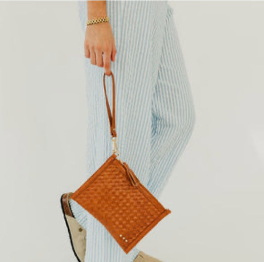 Pretty Simple Veda Woven Crossbody/Clutch Brown