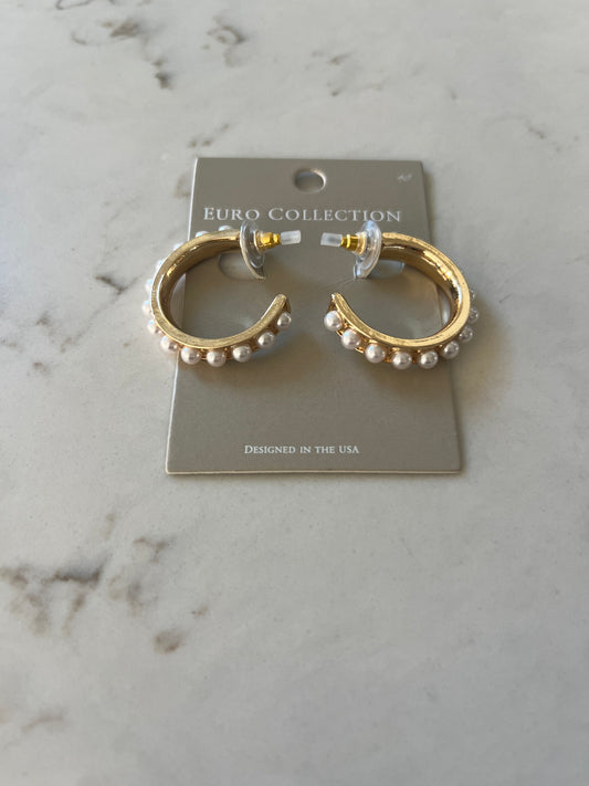Pearl In The Sea Earrings
