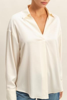 Winter Wonderland Top Cream