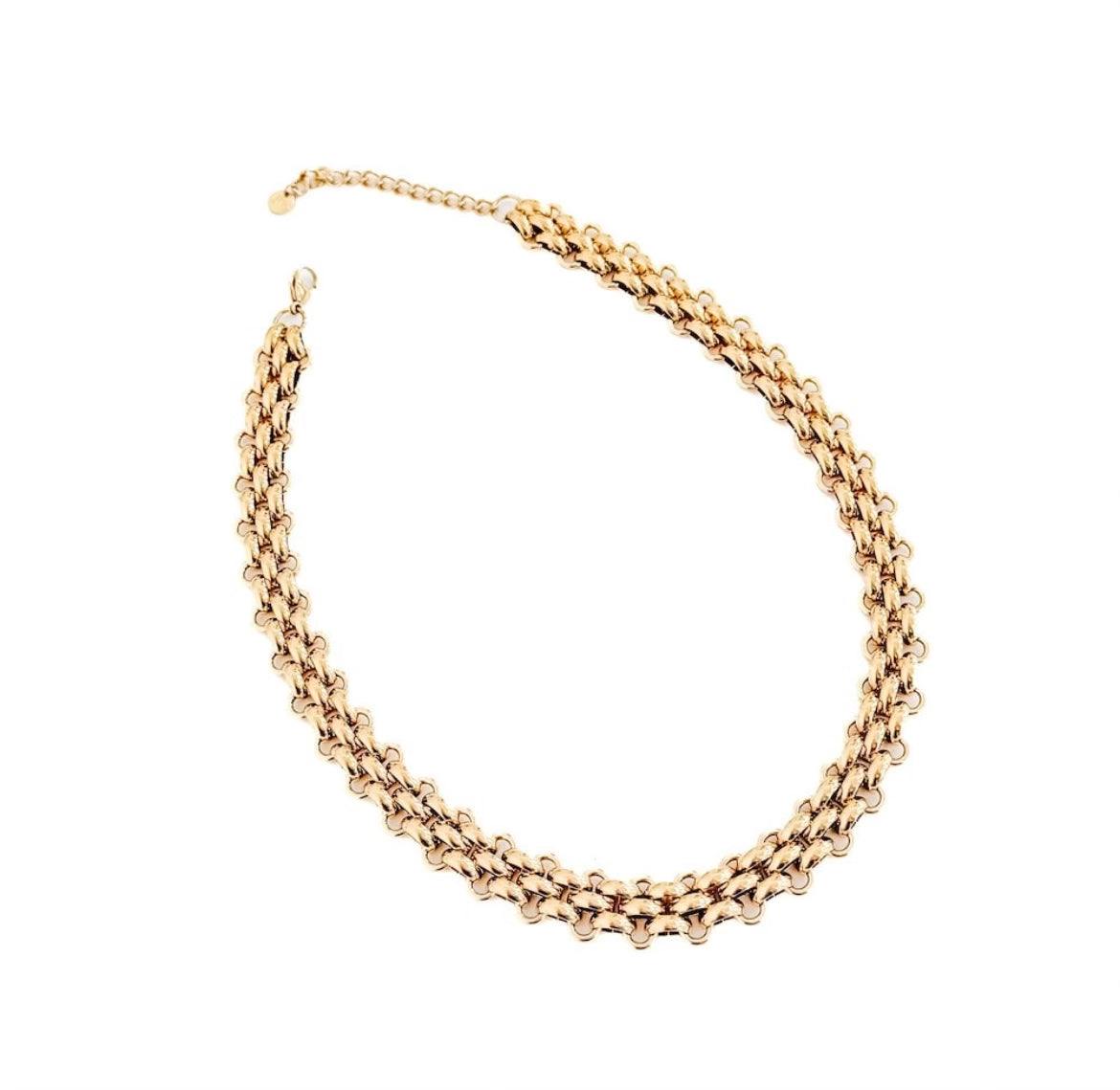 Pretty Simple Chunky Gold Chain