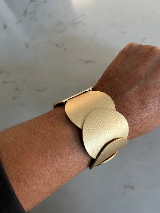 Round We Go Bracelet Gold